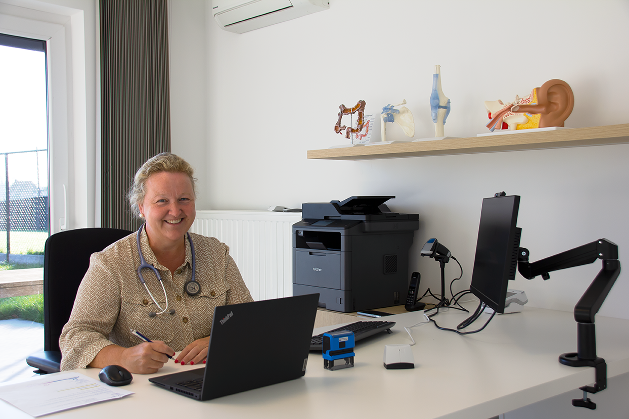 carine_bureau